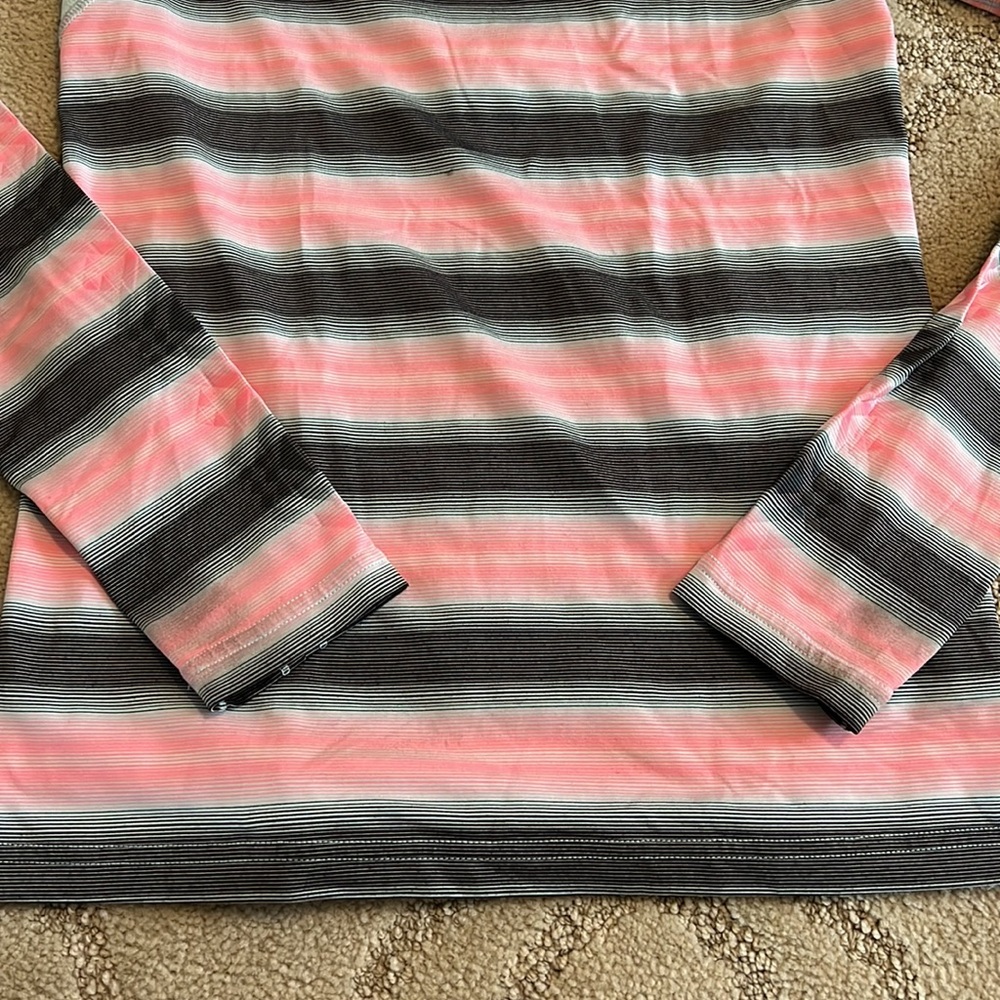 Tee - Picture 2 of 14